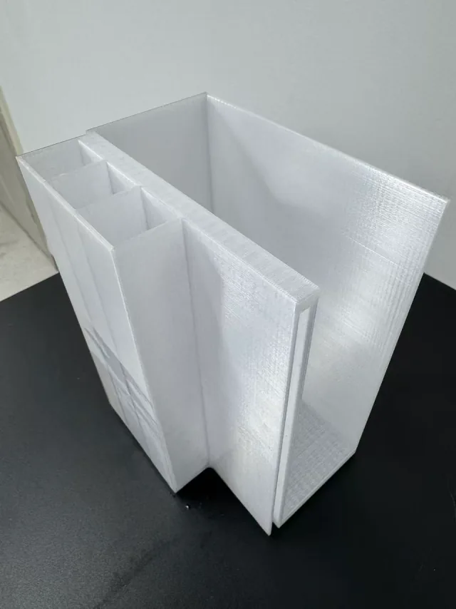 内置传感器舱实物